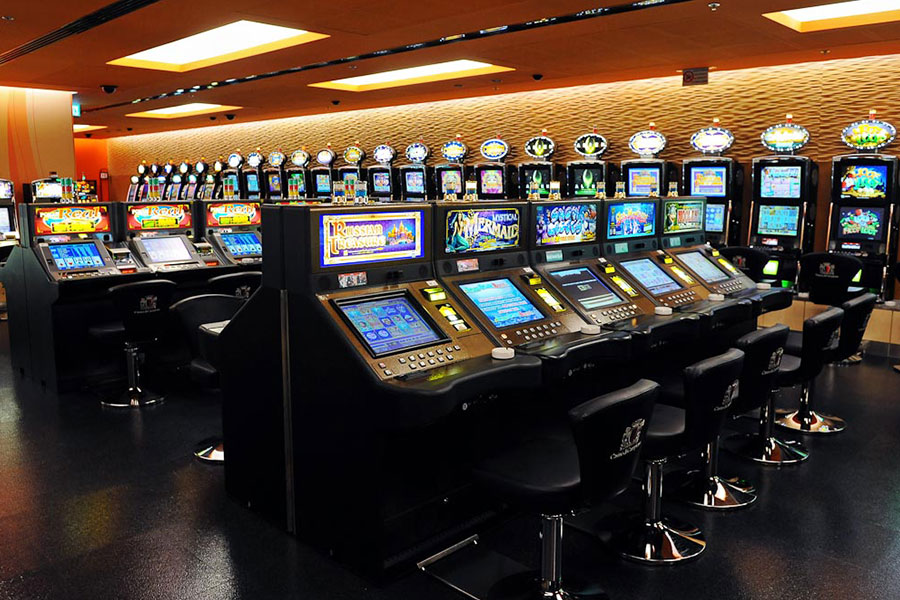 Ristrutturazione sala fumatori del Casino Campione d'Italia.